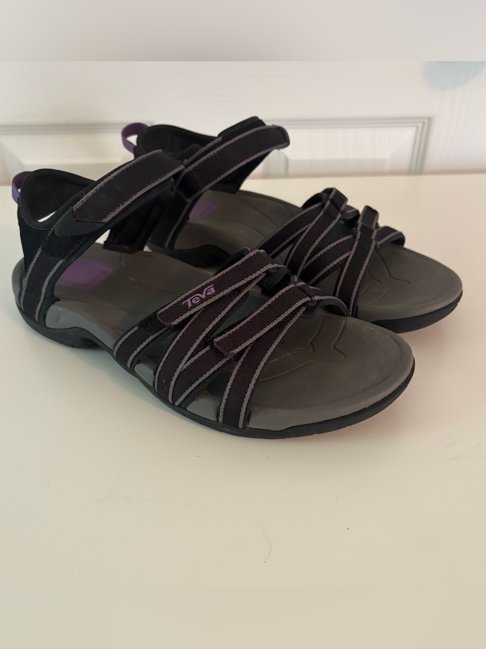 Teva TIrra Women's Strappy Black Purple Sport Water Sandals Size 9